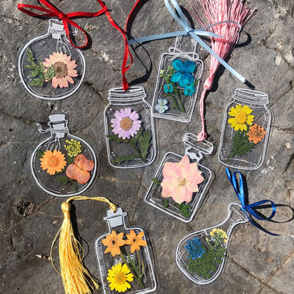 🌸 Effortless DIY Art-Dried Flower Bookmarks Set